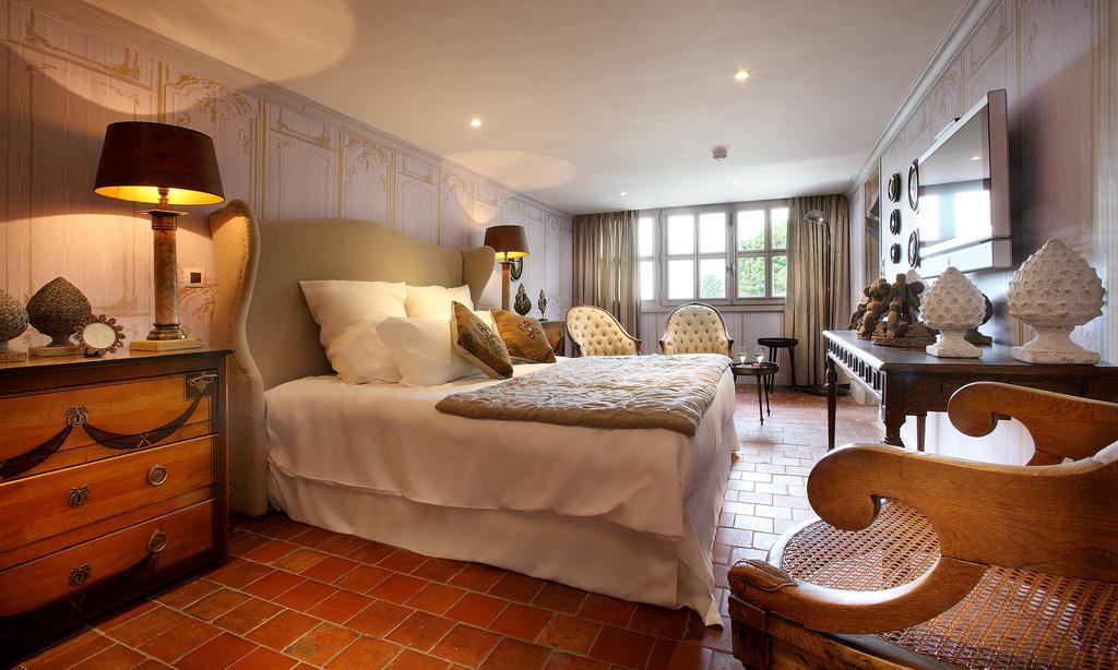 Hotel Les Saints Peres Montagnole Exterior foto